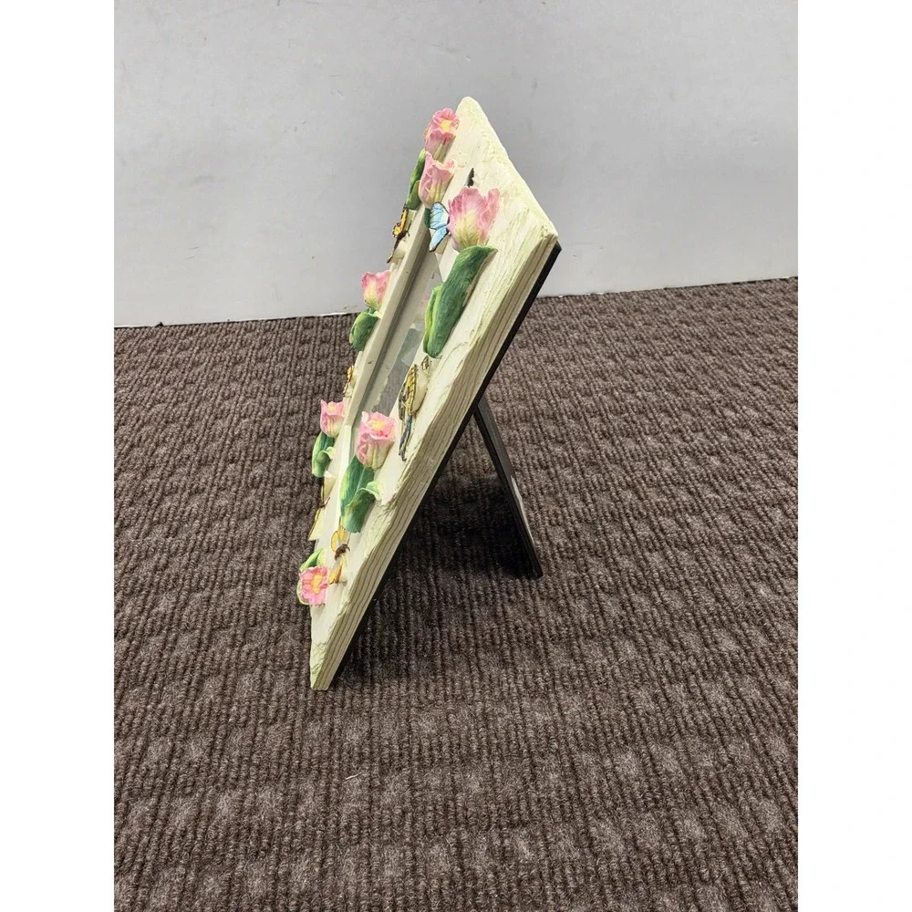 Vintage Style Resin Butterfly and Pink Tulip 3D Floral 4x6 Picture Frame